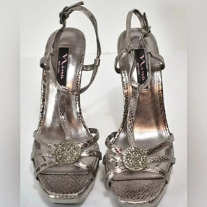 Women's Nina Liola Silver Gunmetal Exotic Platform Sandals